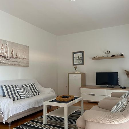 Holiday Home Villa Emma Debeljak Экстерьер фото